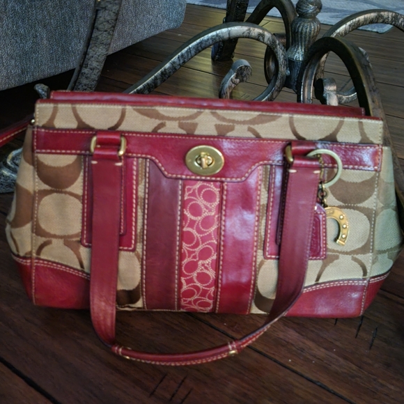 Coach Vintage Signature C Hampton EUC - Picture 9 of 12